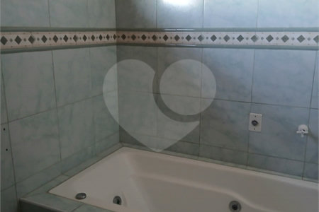 Casa Térrea à venda com 3 quartos, sendo 1 suíte, em Vila Pomar, Mogi das Cruzes, SP