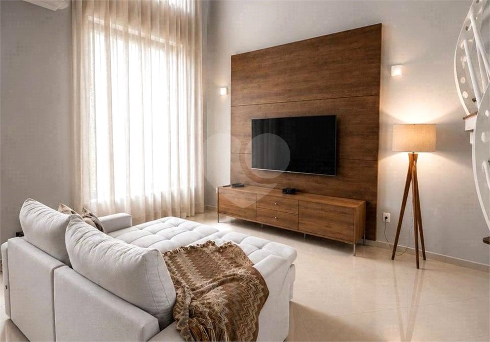 Casa à venda com 4 suítes no condomínio Tivoli, Sorocaba - SP