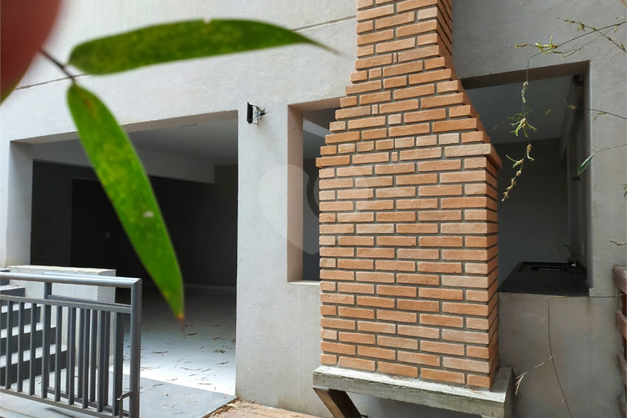 Casa à venda com 2 quartos no condomínio Esmeraldino, São Paulo - SP