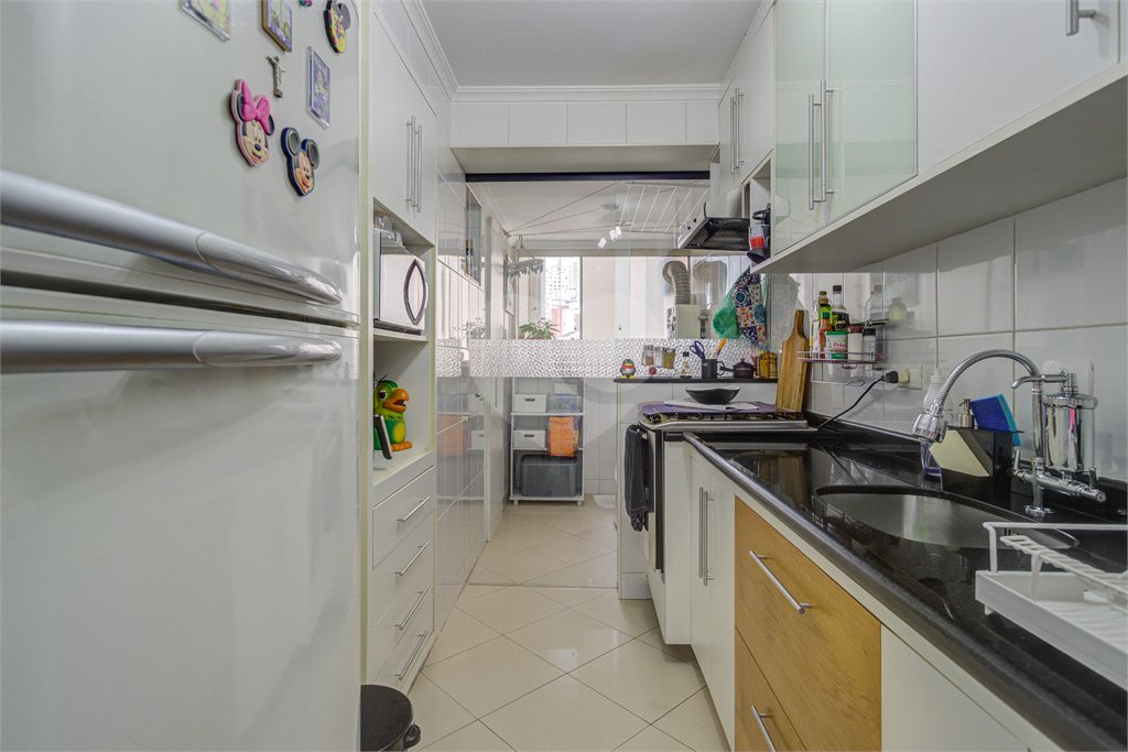 Apartamento à venda com 3 quartos, sendo 1 suíte, em Jardim Marajoara, São Paulo, SP