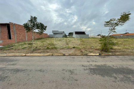 Terreno à venda no condomínio Reserva dos Buritis, Itapetininga - SP