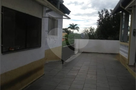 Casa à venda com 4 suítes no condomínio Piccolo Paese, Salto - SP