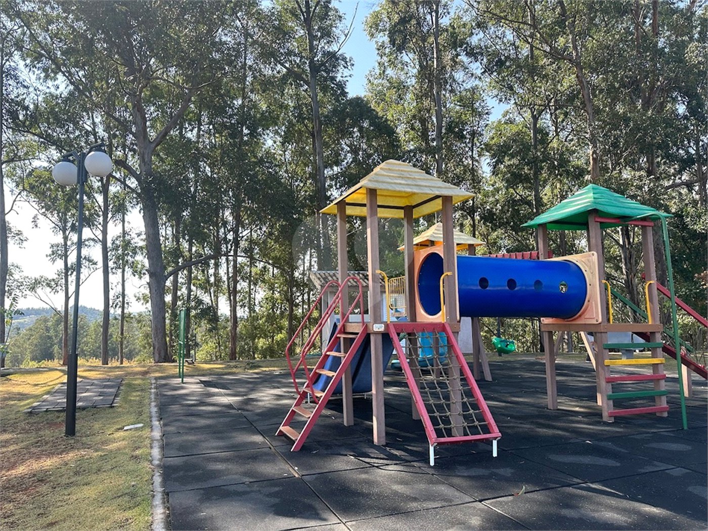 Casa à venda com 3 suítes no condomínio Terras de Santa Teresa, Itupeva - SP