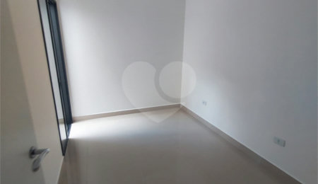 Apartamento à venda com 2 quartos em Vila Gilda, Santo André, SP