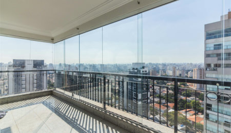 Apartamento à venda com 3 suítes em Campo Belo, São Paulo, SP