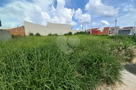 Terreno com 250,00 m² .