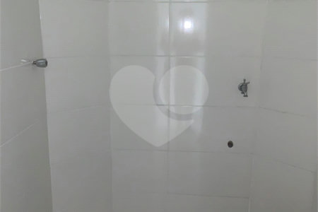Apartamento disponível para locação no bairro Bela Vista.