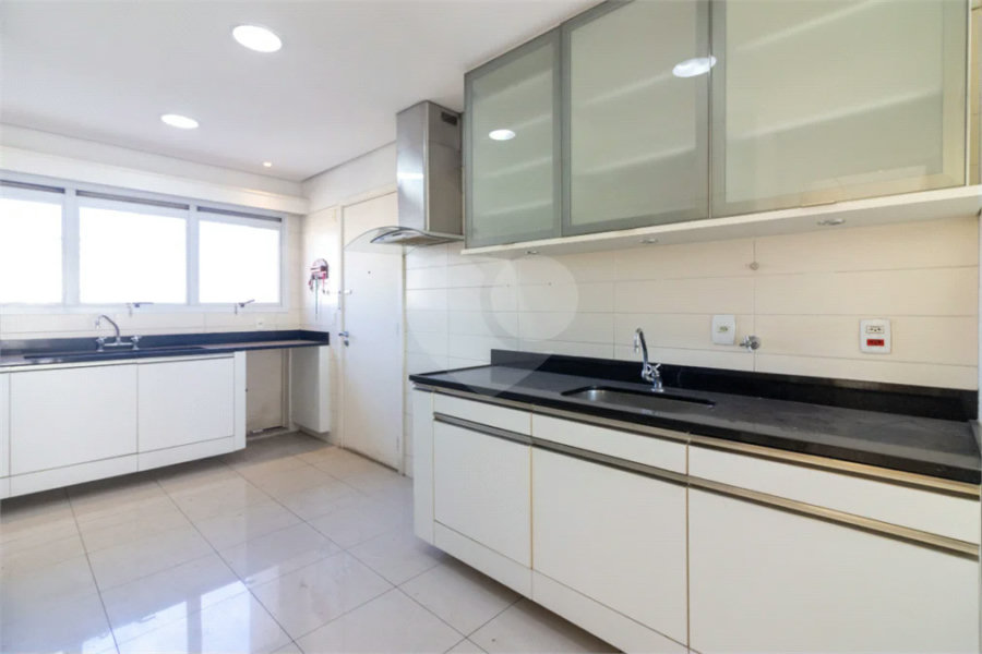 Vila Andrade / Jardim Sul - 4 dormitórios | 2 suítes | 3 vagas | depósito