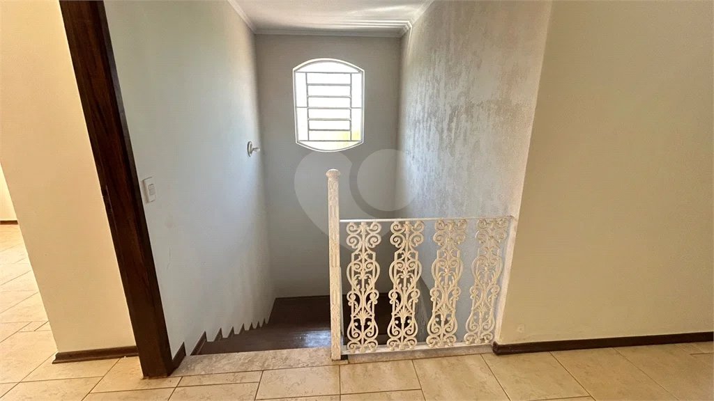 Venda Casa com 4 Dormitórios no Parque Santa Cecília