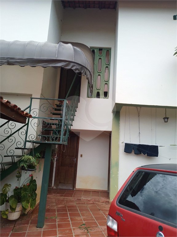 Casa à venda com 3 quartos, sendo 2 suítes, em Vila Santista, Atibaia, SP