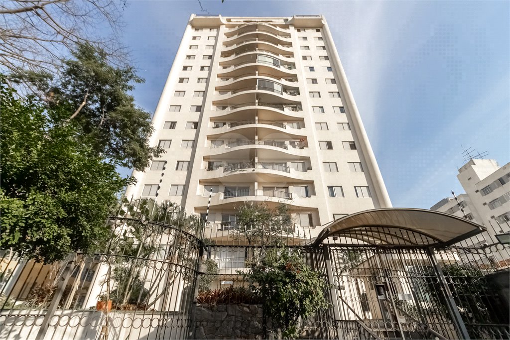 Apartamento à venda com 3 quartos, sendo 1 suíte,  em Vila Clementino, São Paulo, SP
