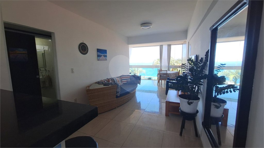 Flat à venda com 2 quartos em Caravelas, Armação dos Búzios, RJ