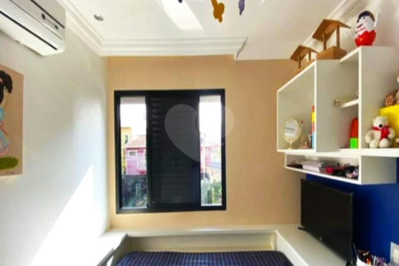 Casa à venda com 3 quartos, sendo 1 suíte, em Parque Monte Alegre, Taboão da Serra, SP