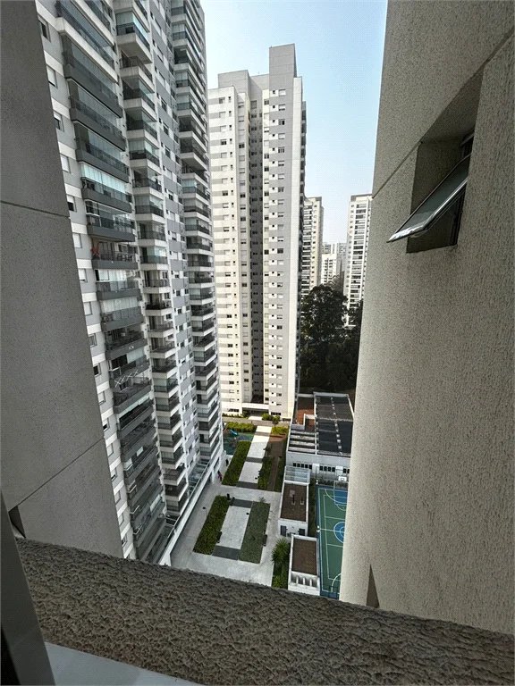 Apartamento à venda com 3 quartos, sendo 1 suíte, em Jardim Caboré, São Paulo, SP