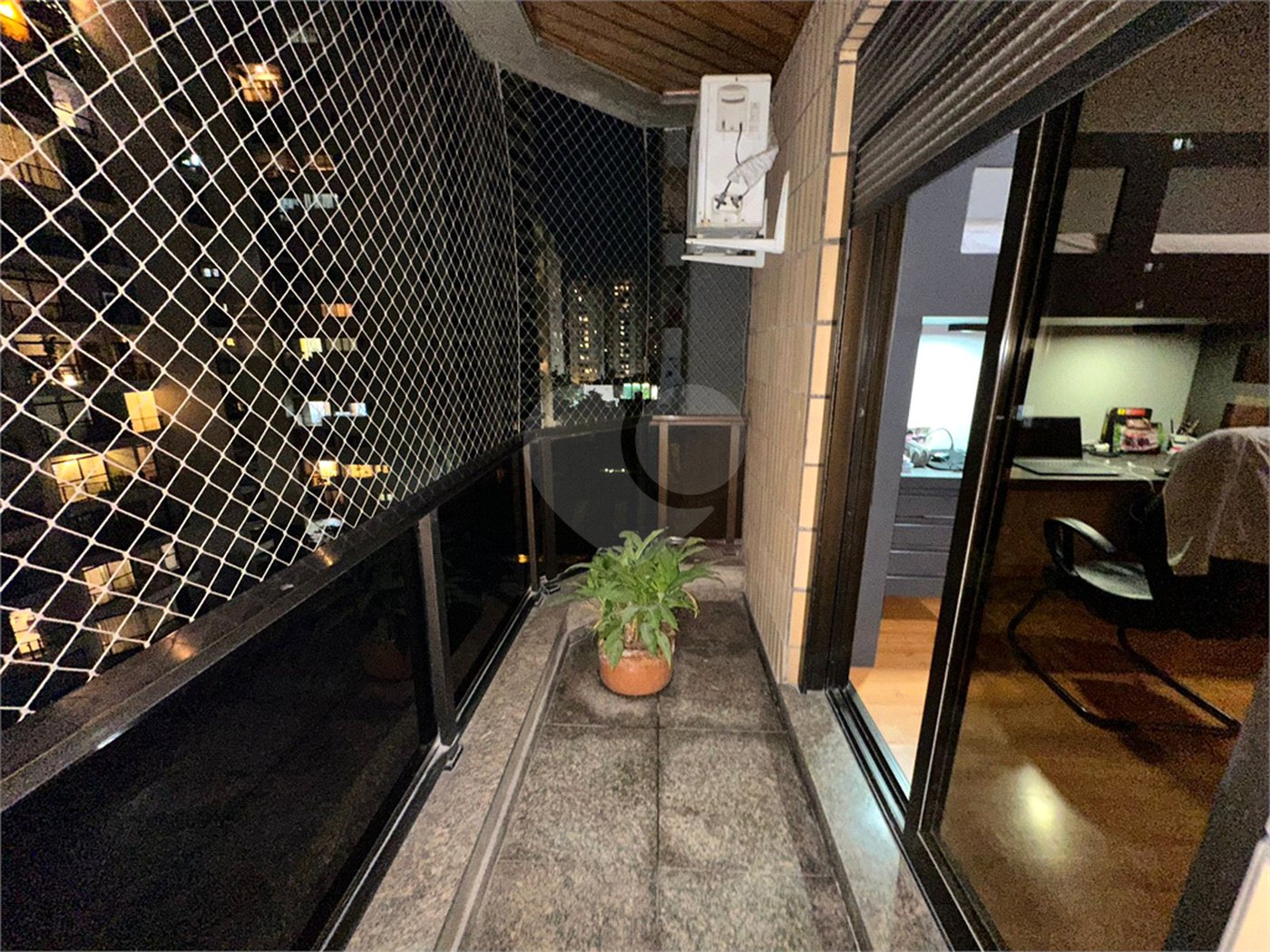 Apartamento à venda com 3 suítes em Vila Olímpia, São Paulo, SP