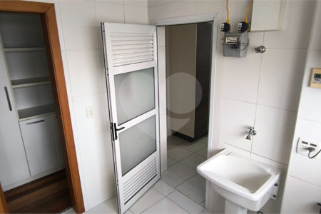Apartamento à venda com 4 quartos, sendo 3 suítes,  em Paraíso, São Paulo, SP