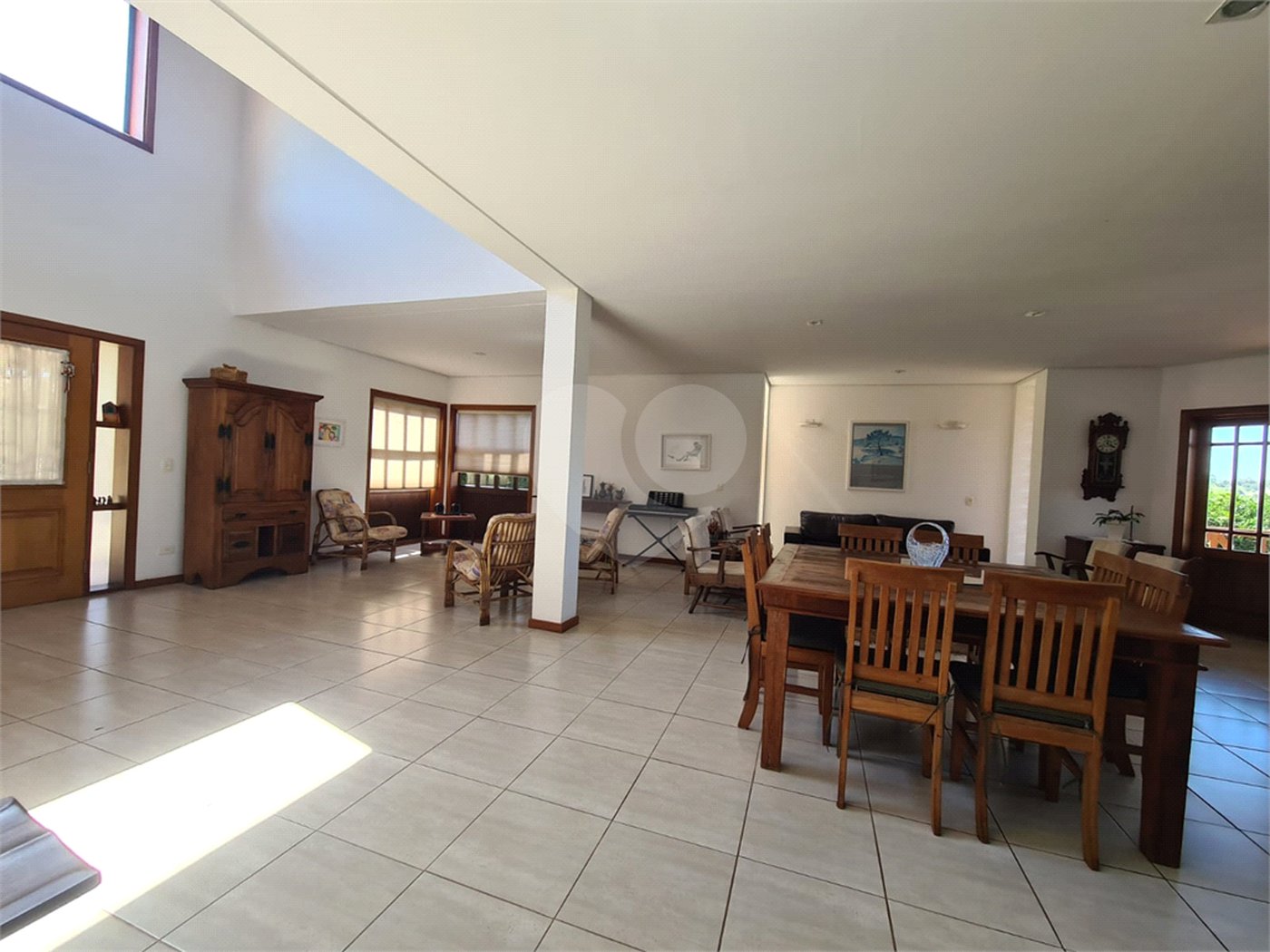 Casa à venda com 4 suítes no condomínio Santa Teresa, Itupeva - SP