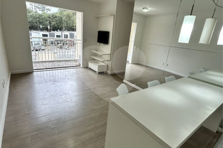 Apartamento à venda com 3 quartos, sendo 1 suíte, em Vila Andrade, São Paulo, SP
