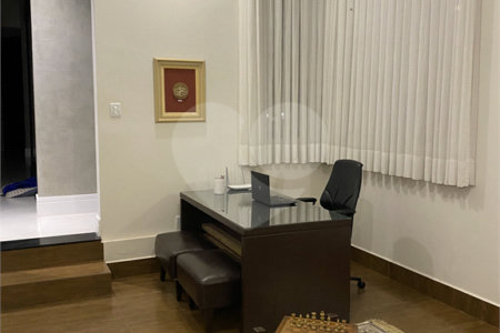 Casa à venda com 3 suítes no condomínio Jardim Primavera, Louveira - SP