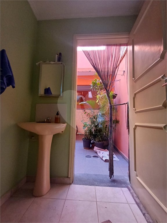 Casa à venda com 2 quartos em Vila Guilherme, São Paulo, SP