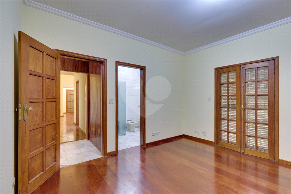 Casa à venda ou para alugar com 4 suítes em Alto da Boa Vista, São Paulo, SP