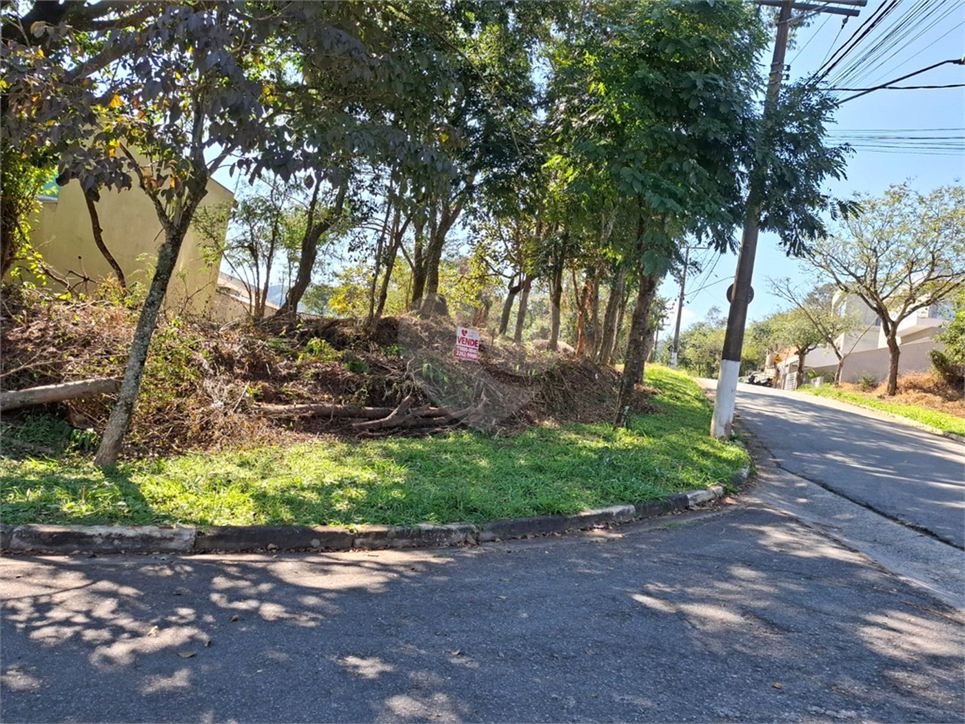 Terreno à venda em Horto, São Paulo, SP