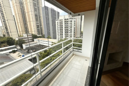 Cobertura à venda com 3 suítes em Cidade Monções, São Paulo, SP