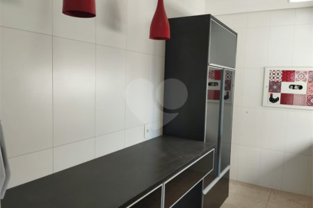 Apartamento à venda com 3 quartos, sendo 1 suíte,  no Centro, São Bernardo do Campo, SP