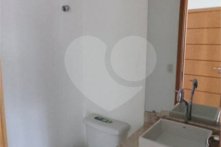 Apartamento à venda com 3 suítes em Parque Residencial Aquarius, São José dos Campos, SP