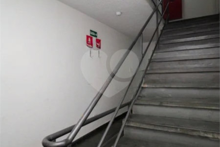 Apartamento à venda com 2 quartos em Vila Regina, São Paulo, SP