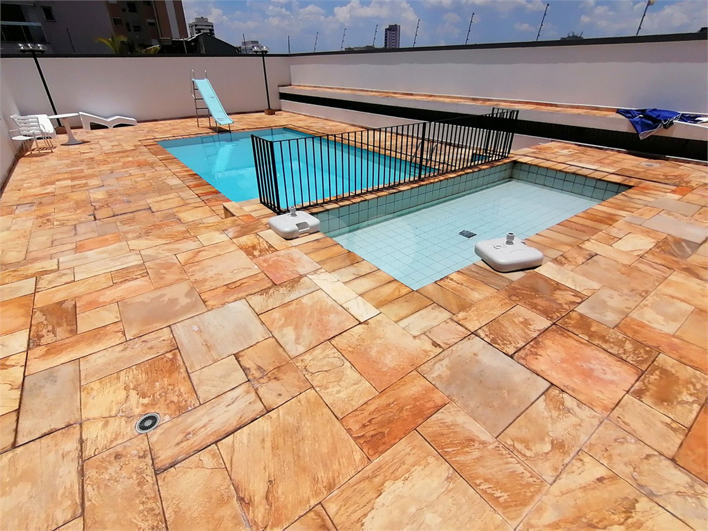 Apartamento à venda com 4 quartos, sendo 2 suítes,  em Ipiranga, São Paulo, SP