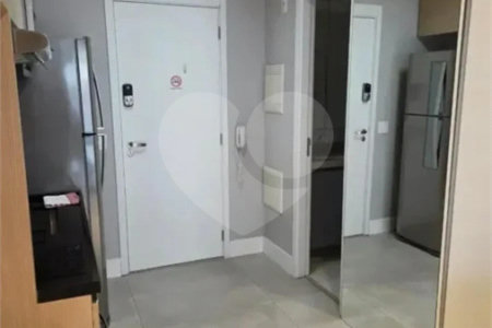 Apartamento à venda com 1 quarto em Sumarezinho, São Paulo, SP