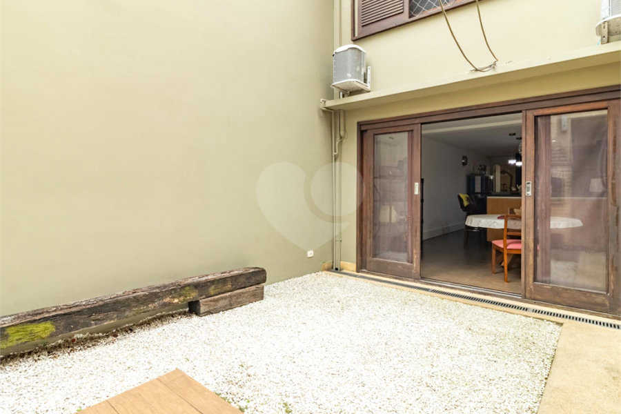 Casa à venda com 3 quartos, sendo 1 suíte, em Jardim Paulistano, São Paulo, SP