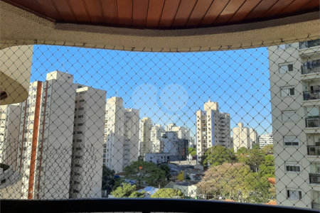 Apartamento à venda com 2 quartos, sendo 1 suíte,  em Vila Anglo Brasileira, São Paulo, SP