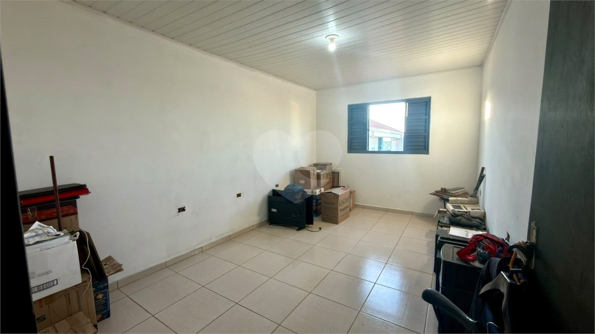 Sobrado à venda com 4 quartos, sendo 1 suíte, em Jardim Wanel Ville V, Sorocaba, SP