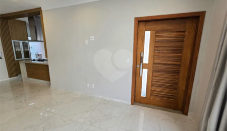 Casa para alugar com 3 quartos, sendo 1 suíte,  em Vila Rosa, Itapetininga, SP