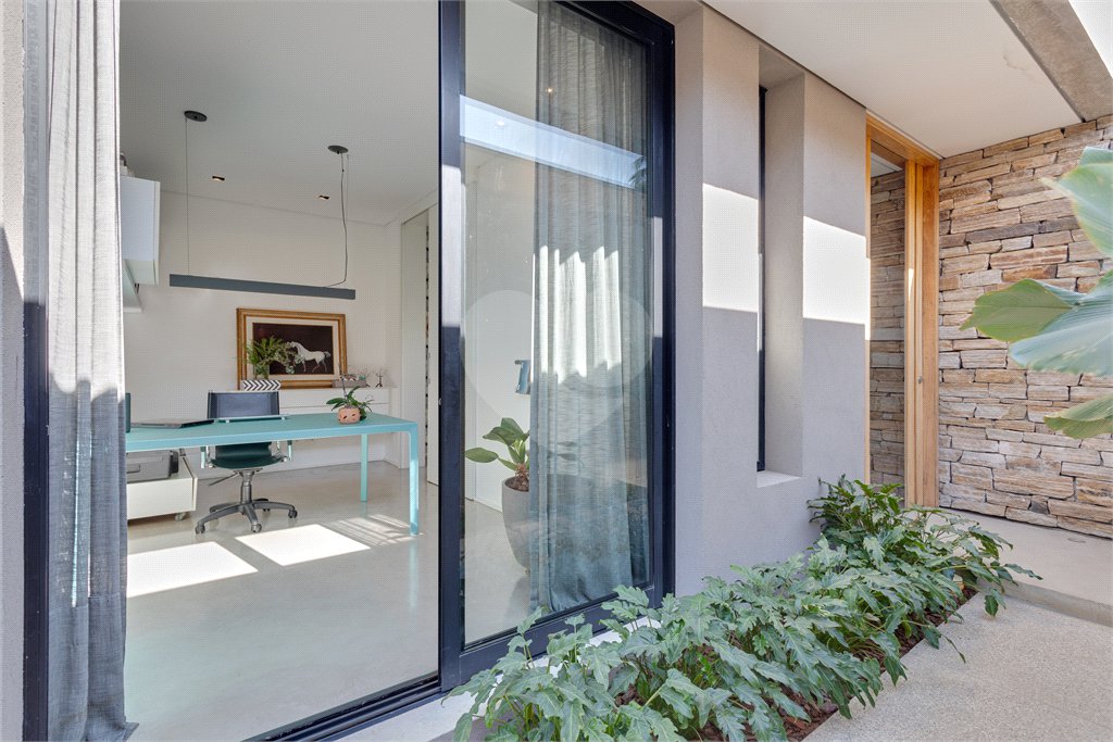 Casa de Vila à venda com 3 suítes em Granja Julieta, São Paulo, SP