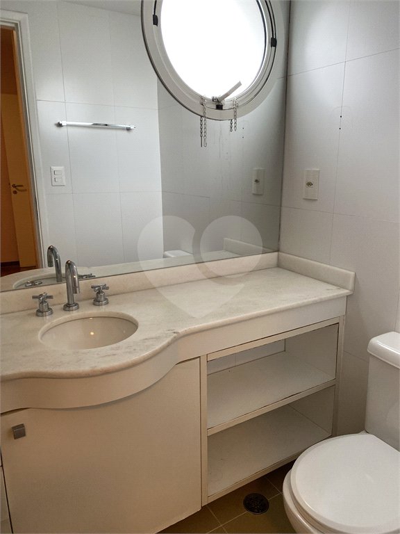 Apartamento à venda com 3 suítes em Vila Andrade, São Paulo, SP