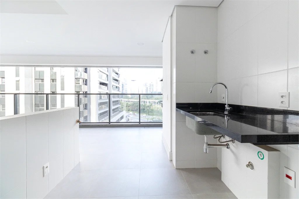 Apartamento à venda com 2 suítes em Jardim Morumbi, São Paulo, SP