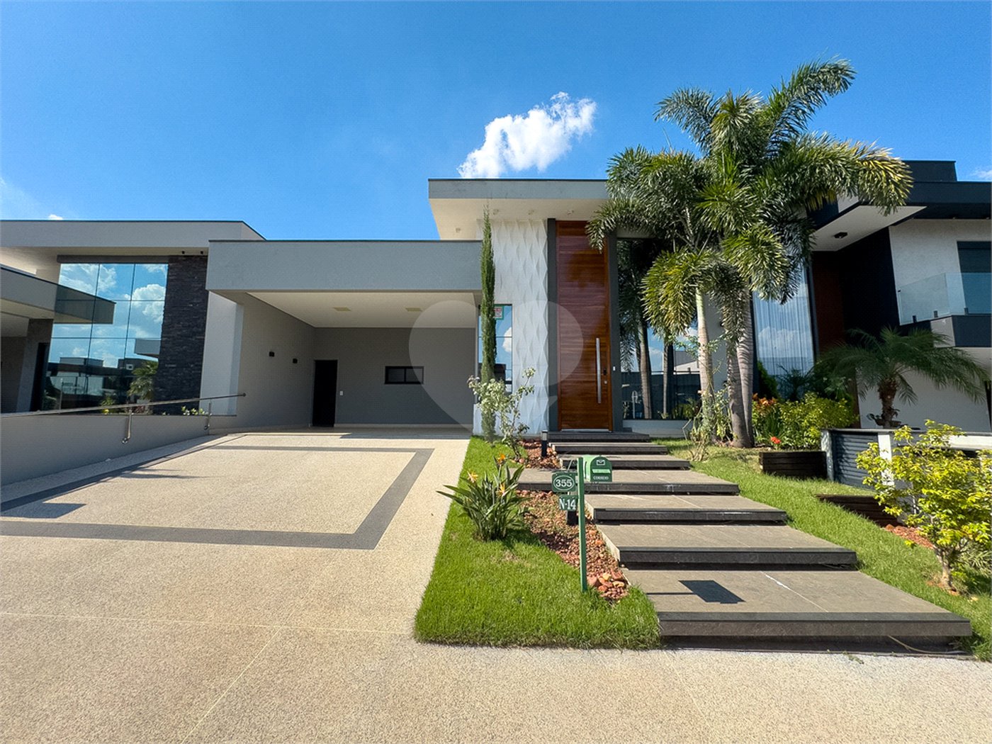 Casa à venda com 3 quartos, sendo 2 suítes, no condomínio Jardim Residencial Dona Maria José, Indaiatuba - SP