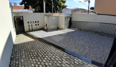 Casa para alugar com 3 quartos, sendo 1 suíte,  no condomínio Villagio DI Maria, São Paulo - SP