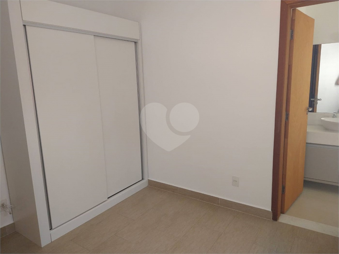Casa à venda com 3 suítes no condomínio Montreal Residence, Indaiatuba - SP
