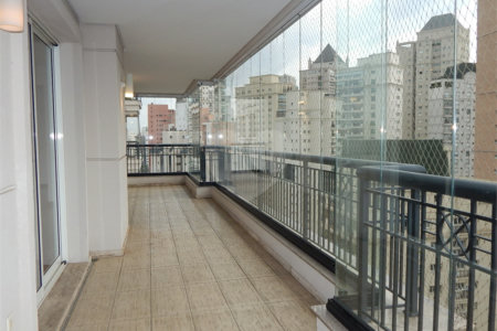 Apartamento à venda com 4 suítes em Moema, São Paulo, SP