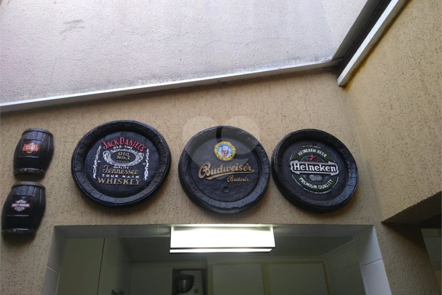Casa à venda com 3 quartos, sendo 1 suíte, no condomínio Residencial Água Fria, São Paulo - SP