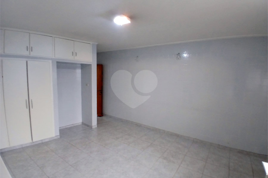 Casa à venda ou para alugar com 3 quartos, sendo 1 suíte, em Santana, São Paulo, SP