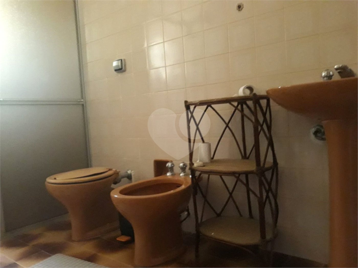 Sítio à venda com 5 quartos, sendo 3 suítes,  em Planalto Verde, São Roque, SP