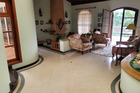 Chácara à venda com 4 suítes em Recanto Amapola, Bragança Paulista, SP