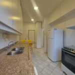 Apartamento com 4 dormitórios à venda, 120 m² por R$ 700.000,00 - Pitangueiras - Guarujá/SP