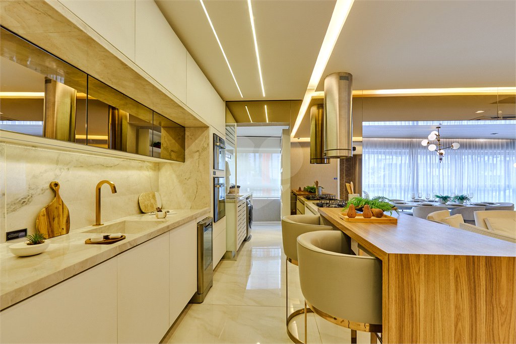 Apartamento à venda com 3 suítes em Brooklin, São Paulo, SP