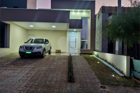 Casa à venda com 3 quartos, sendo 1 suíte, no condomínio Terras da Estância, Paulínia - SP